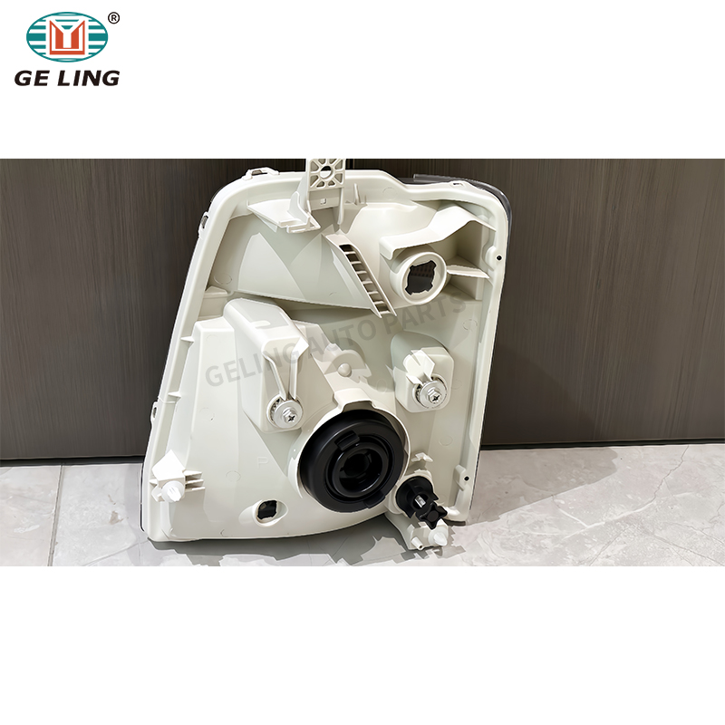 SUZUKI CARRY DA63T DA65T Headlight SUZUKI CARRY DA63T DA65T Headlight