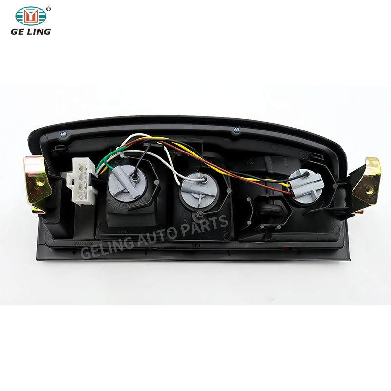 NISSAN D21 D22 Taillight NISSAN D21 D22 Taillight