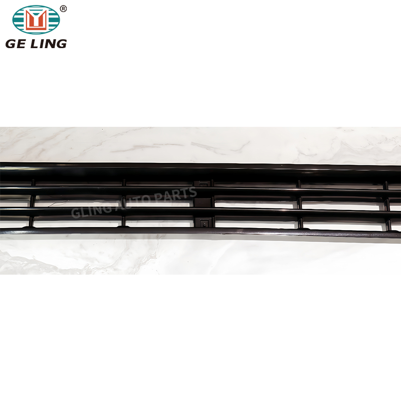 Mitsubishi 515 Fuso Grille Mitsubishi 515 Fuso Grille