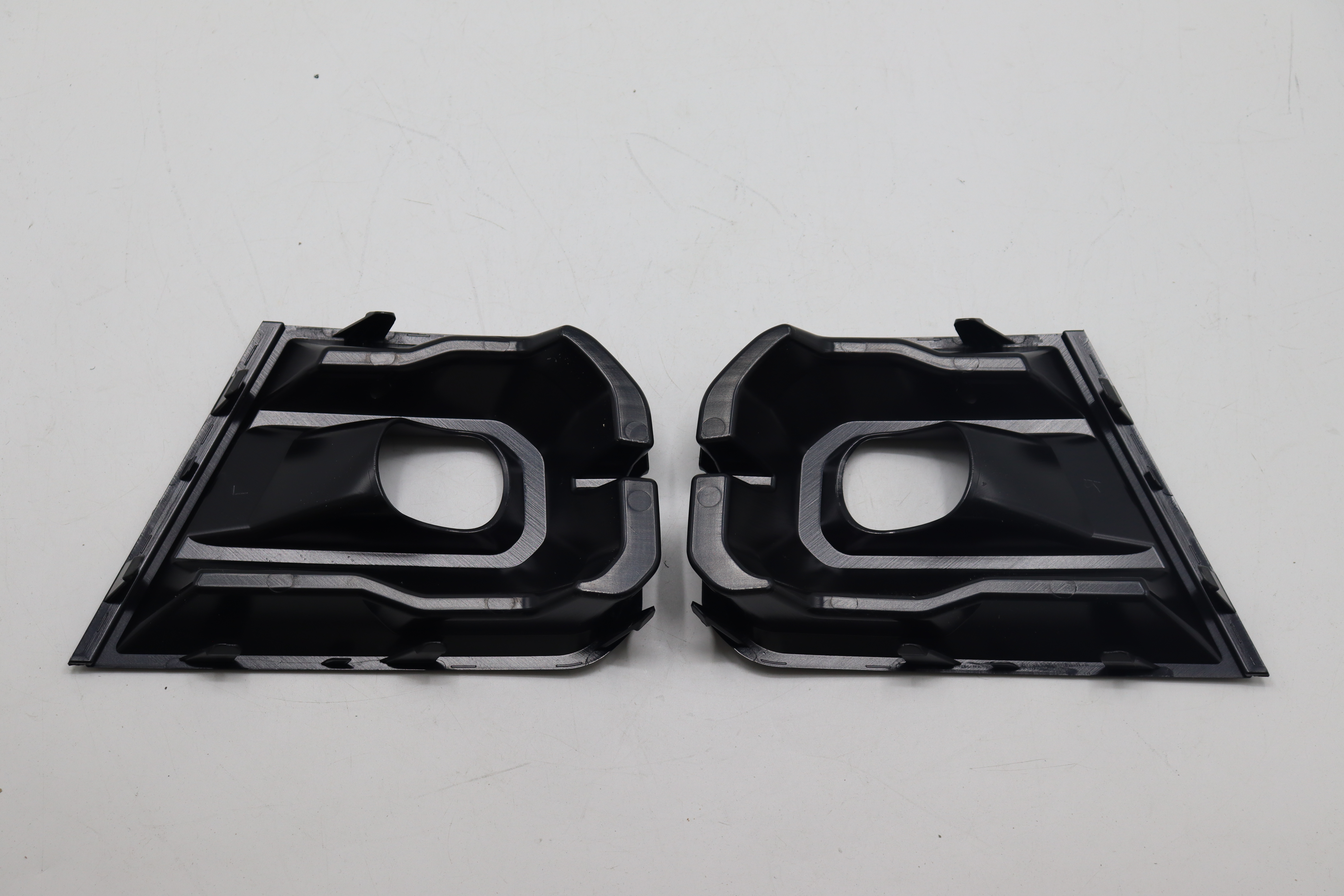 Ford Ranger T9 GEN 2022 Black Fog Lamp Cover