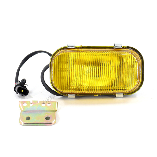 Lampu kabut MC139759 MC139758 untuk Mitsubishi Canter Fuso 1993