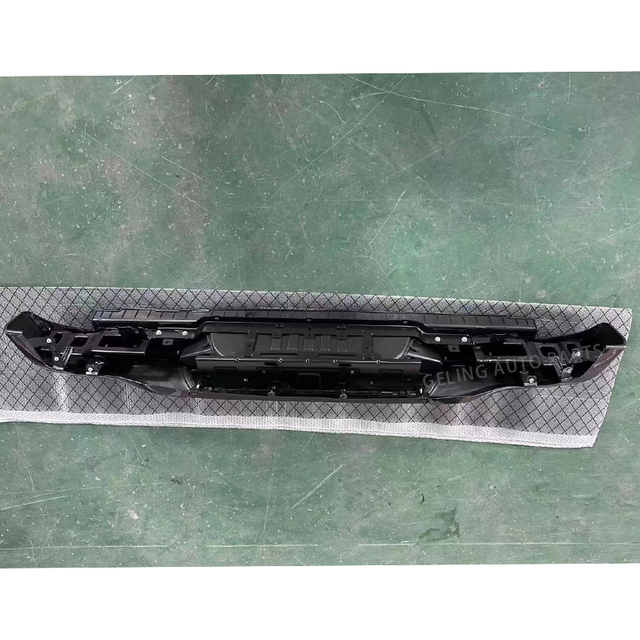 Bumper belakang untuk Ford Ranger T9 2022