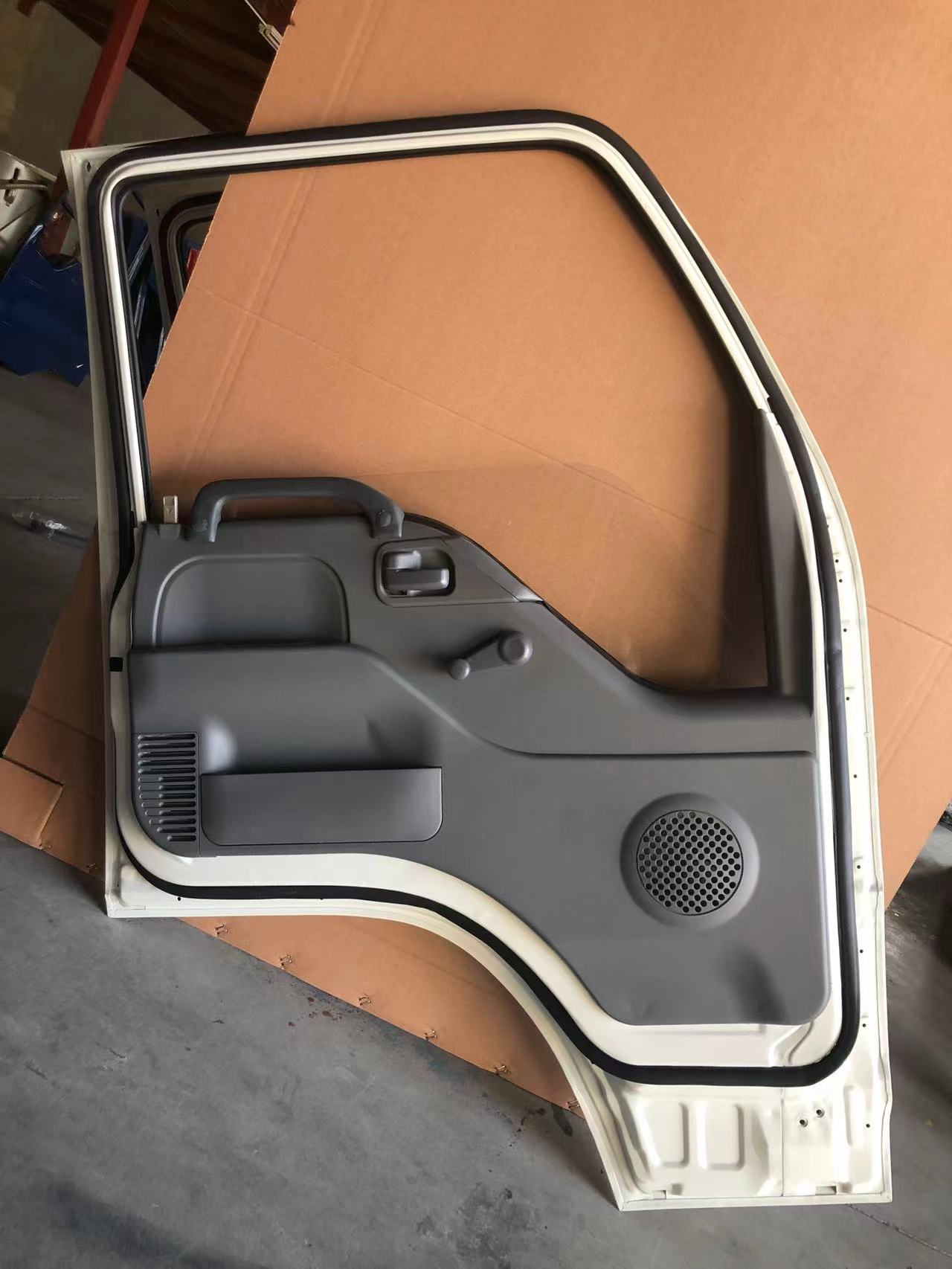 Door For Isuzu Npr Nqr 600P