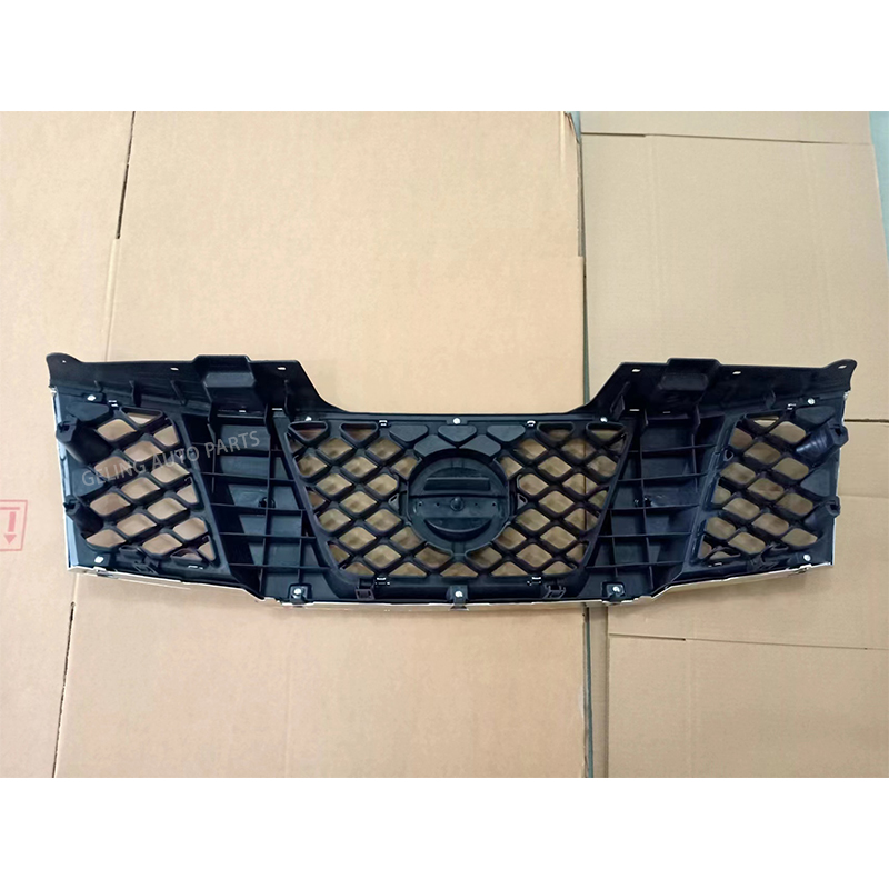Chrome Grille لنيسان نافارا D40 2005