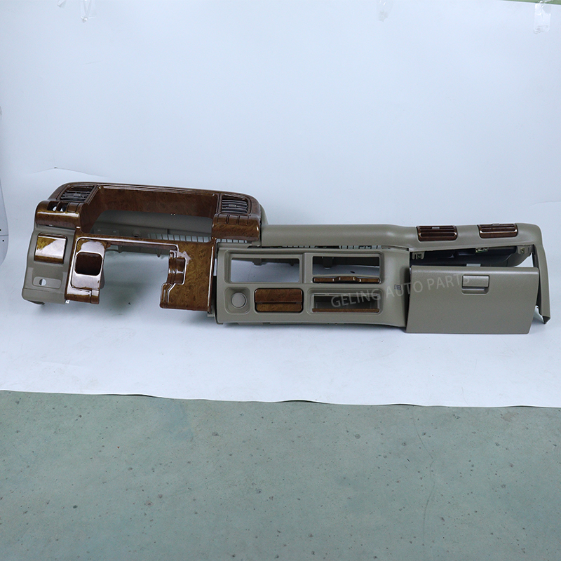 Yellow and Wooden Dashboard For Isuzu Npr 100p