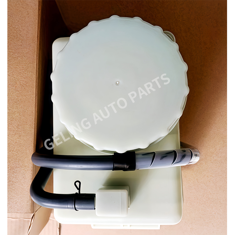 Hino 700 Water Tank