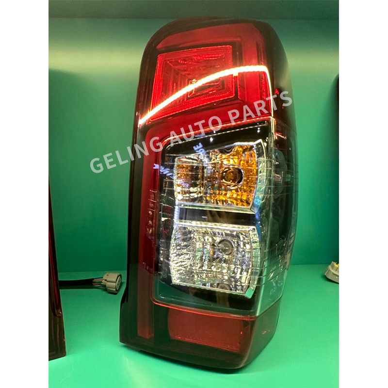 Lampu Ekor LED untuk Mitsubishi Triton L200 2019