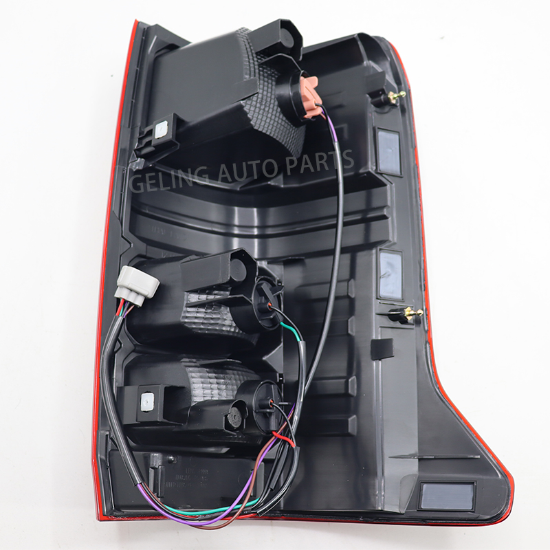 Luz traseira de halogênio para Mitsubishi L200 Triton 2024
