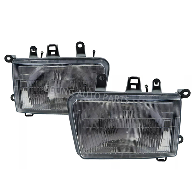 Headlight 8113035110 8117035110 For Toyota Hilux 1998