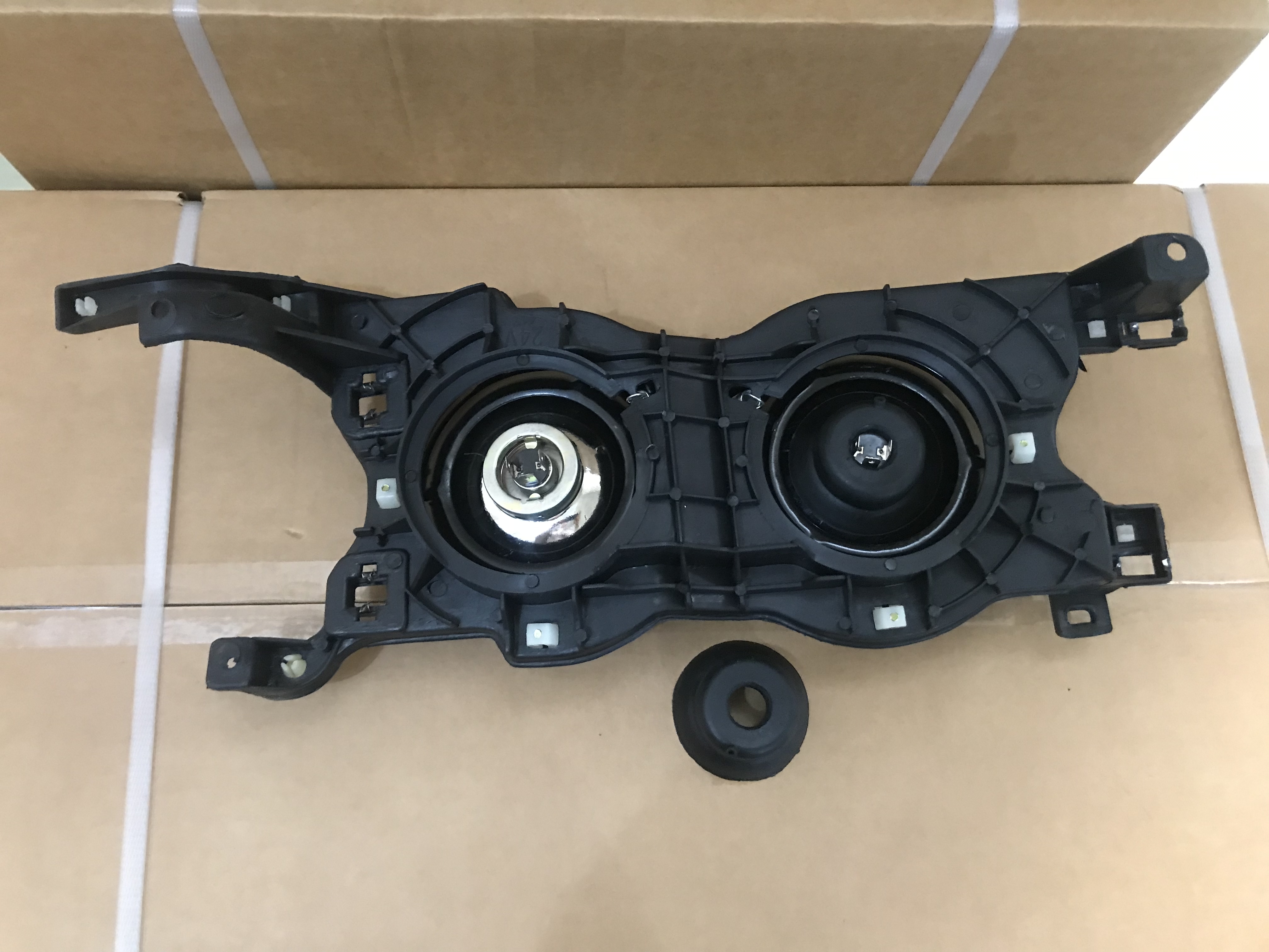 Head Lamp with Frame For Toyota Coaster Bb42 Bus 1993