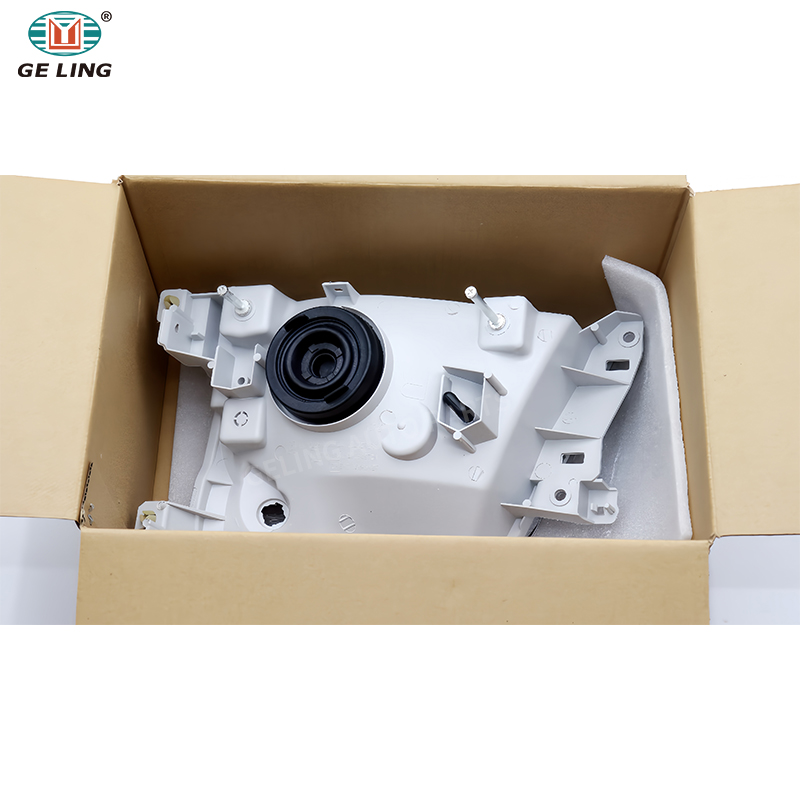 E24 Caravan Head Lamp