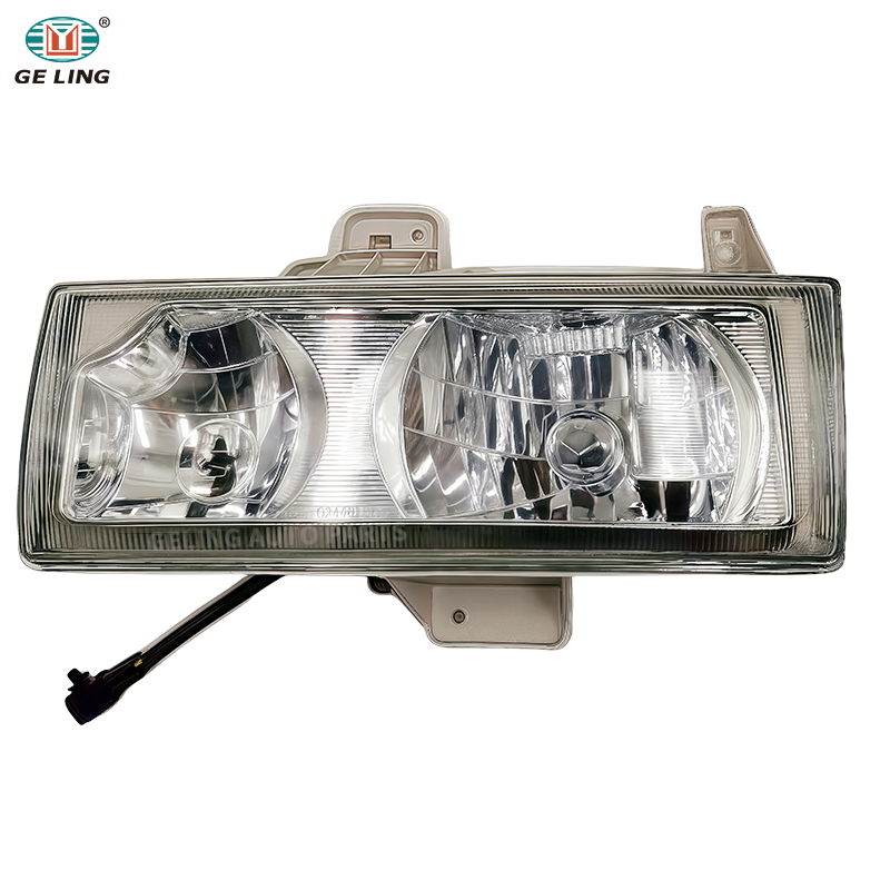 Headlight For Nissan Ud Pkb Cwm454 1994