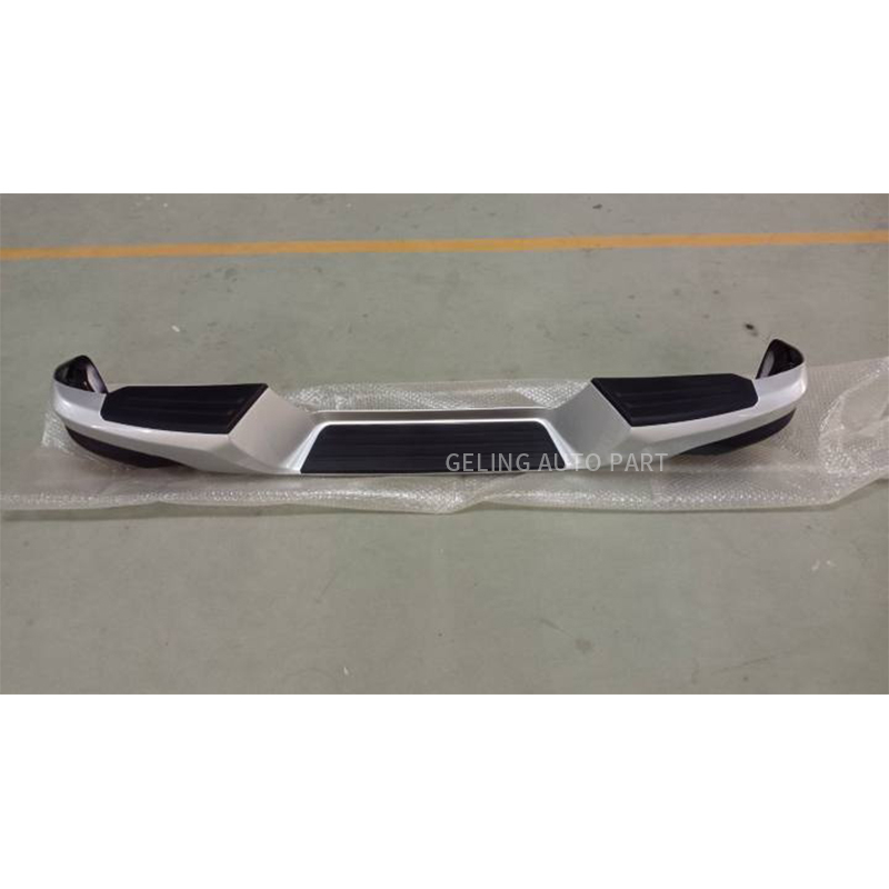 Cumbo traseiro para Mitsubishi Triton L200 2015