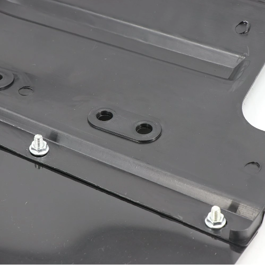 Isuzu 600P Mud Guard
