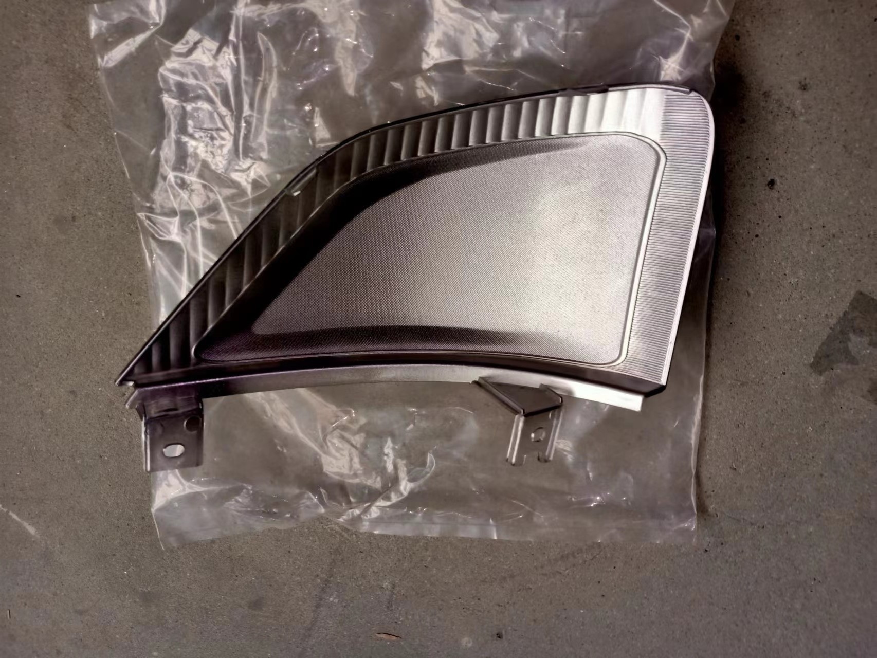 Chrome Corner Lamp For Isuzu 700p
