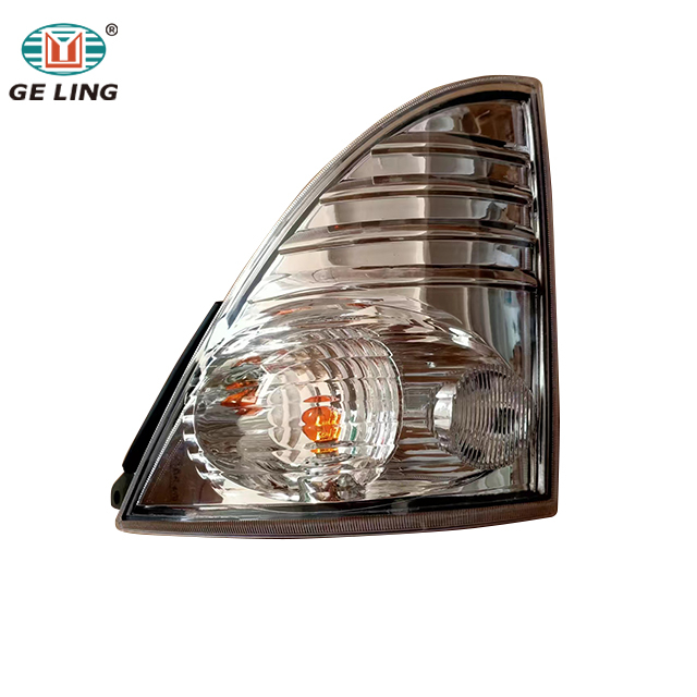 Crystal Corner Light For Hino 700
