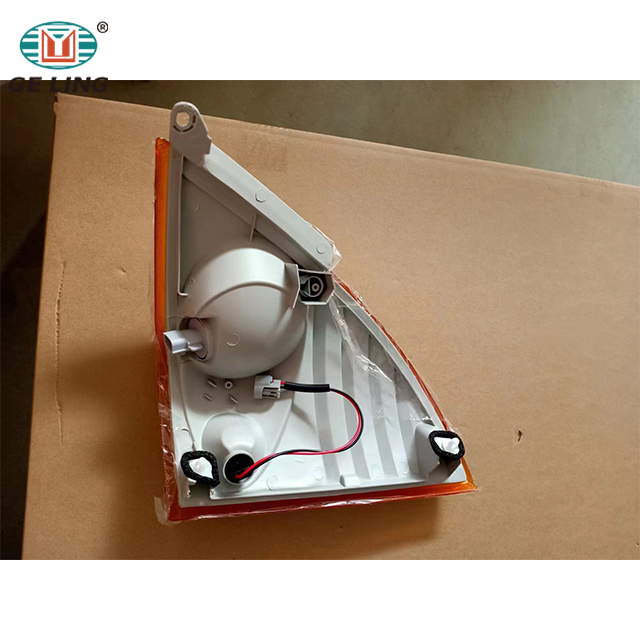 Corner Lamp 8981397000 81520E0091 For Hino 700