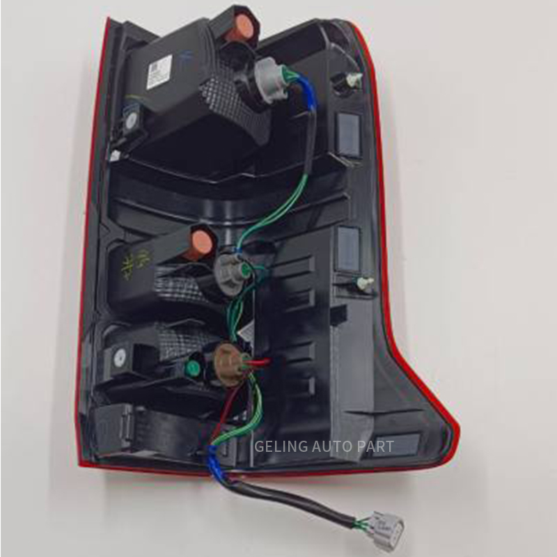 Lámpara trasera LED para Mitsubishi Triton L200 2024