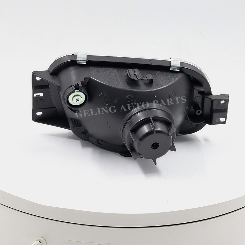 Fog Lamp For Mitsubishi Canter Fuso 2005