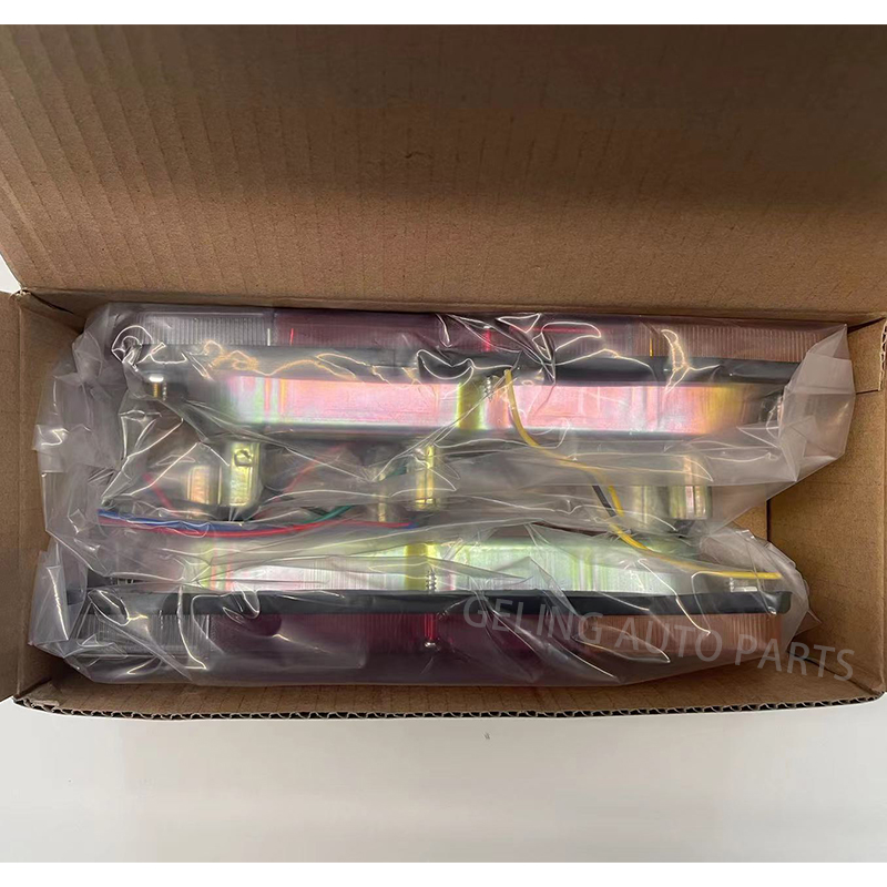 Toyota Hiace 1980-1983 Tail Light