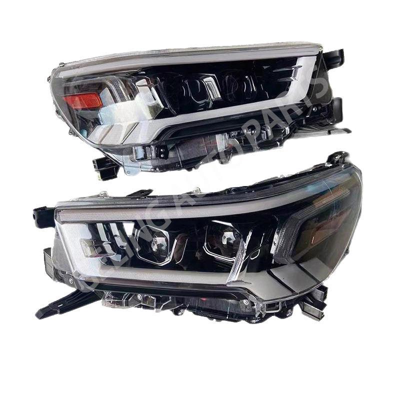 Toyota Hilux Revo farol
