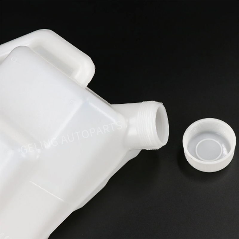 Water Tank 8972108440 For Isuzu 600p