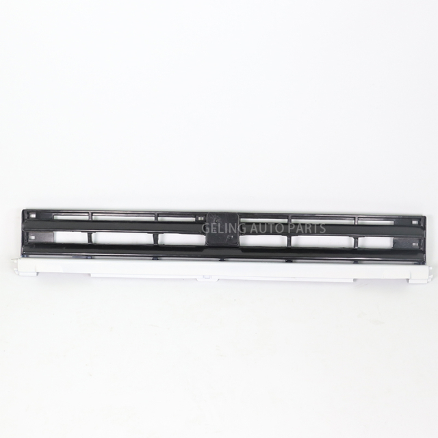Grille depan untuk Isuzu FSR113 FSR112