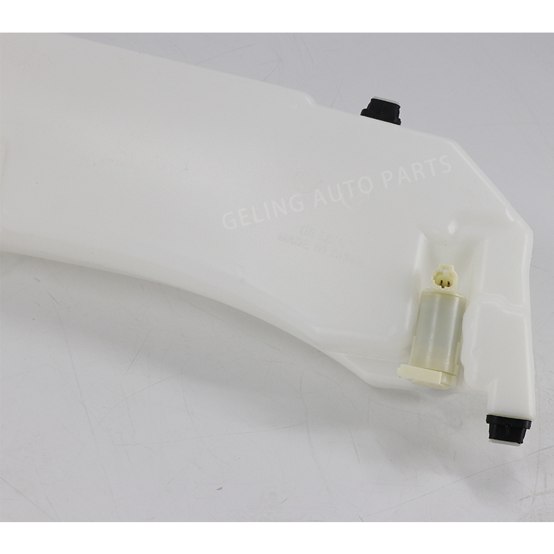 Isuzu Dmax 2015 Water Tank Radiator
