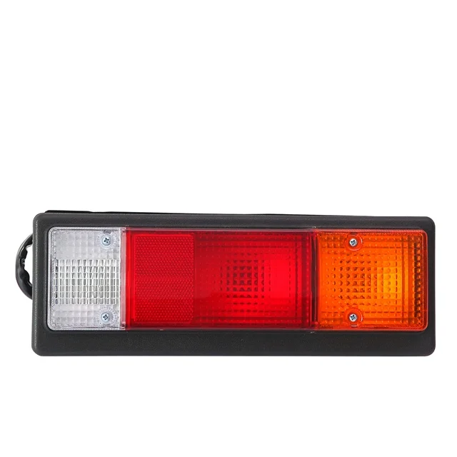 Taillight MK485413 For Mitsubishi Canter 2005