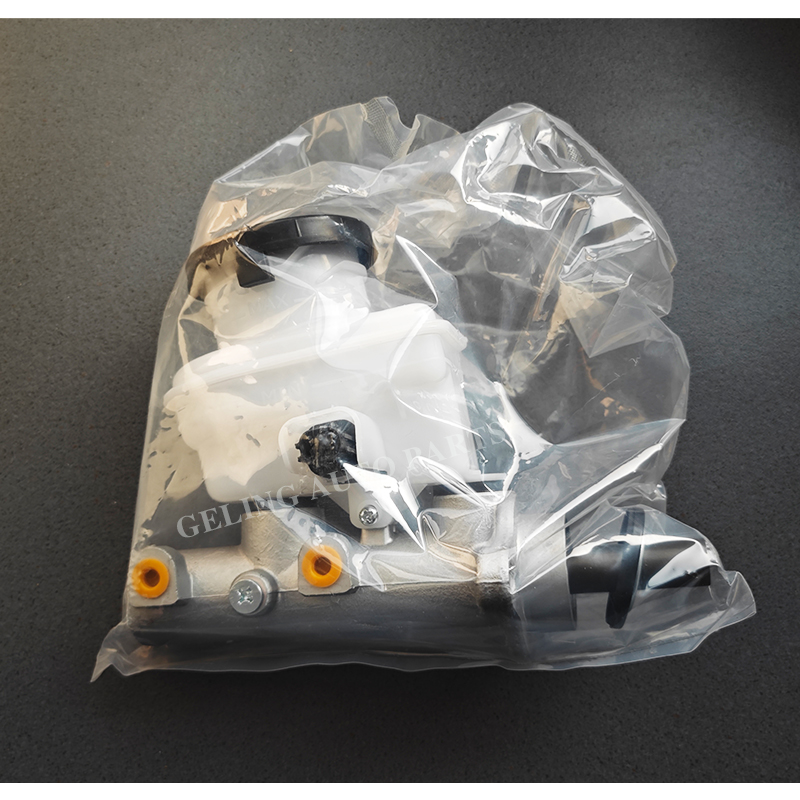 Brake Master Cylinder For Isuzu Dmax TFR TFS 2006