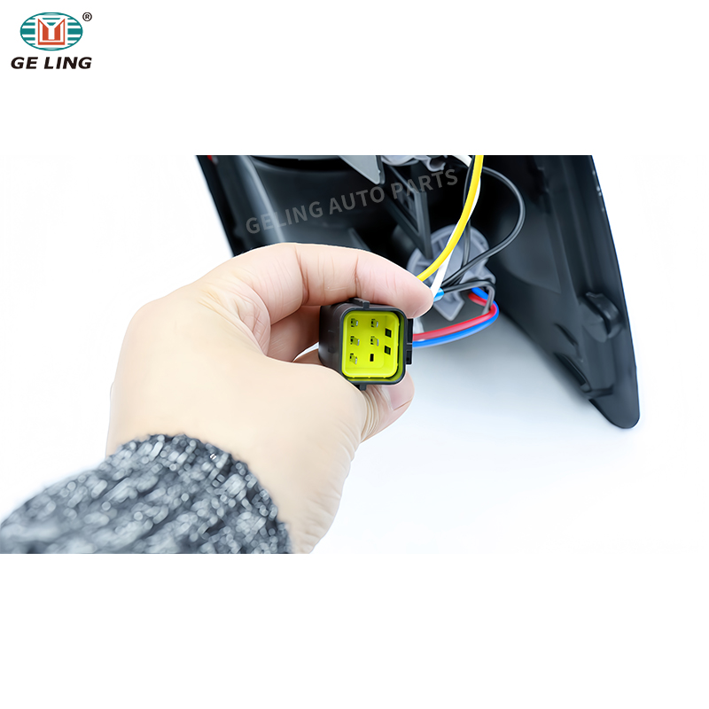 TFR 1998-2000 Taillight