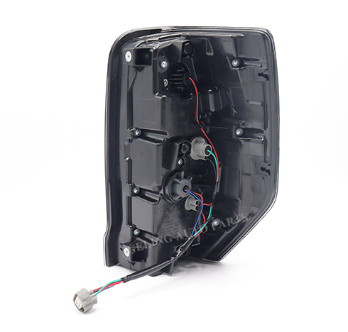 Mitsubishi Triton L200 2019 için duman LED arka ışık