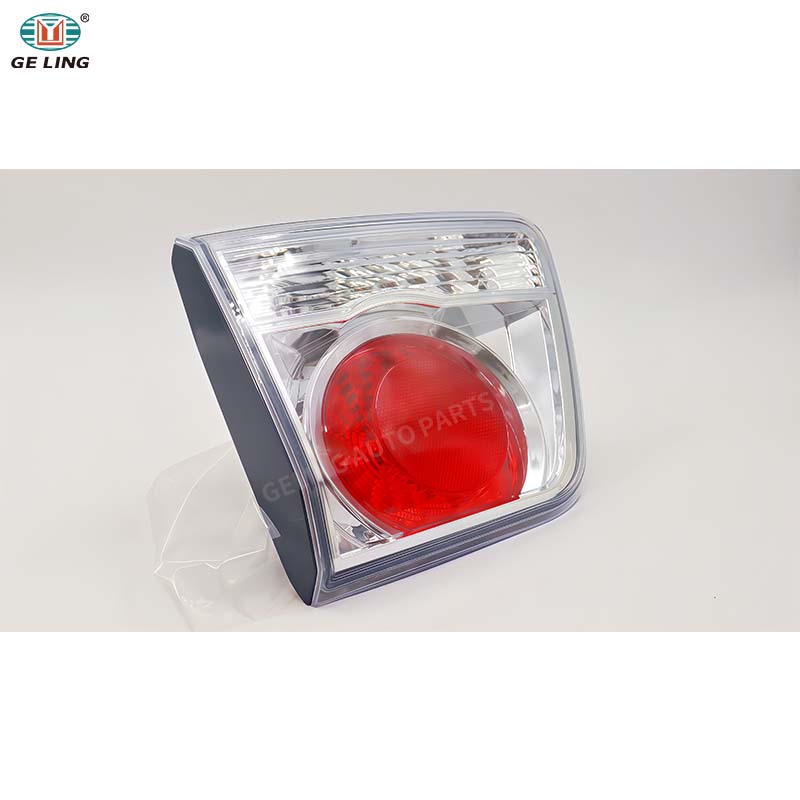 Toyota Fortuner 2006-2012 Taillight