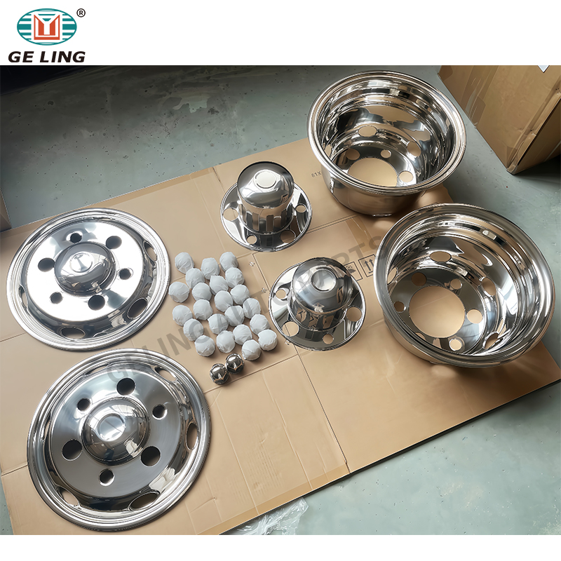 Universal 17.5 '' 6 Holes Stainless Steel Wheel Hub Trim Cover