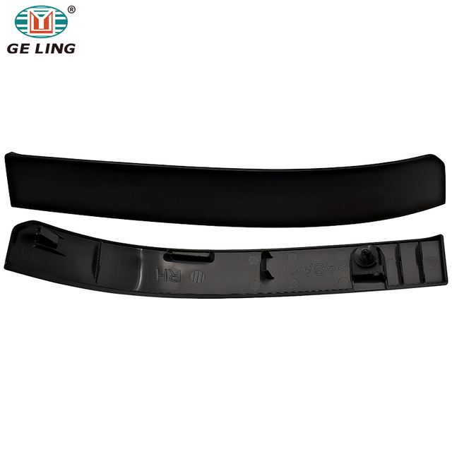 Front Bumper Corner Lower Trim Strip for Isuzu Giga Fvr.Ftr 1999