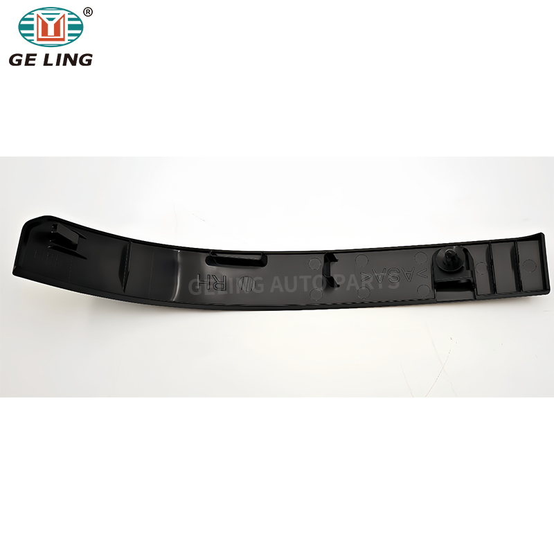 Front Bumper Corner Lower Trim Strip for Isuzu Giga Fvr.Ftr 1999
