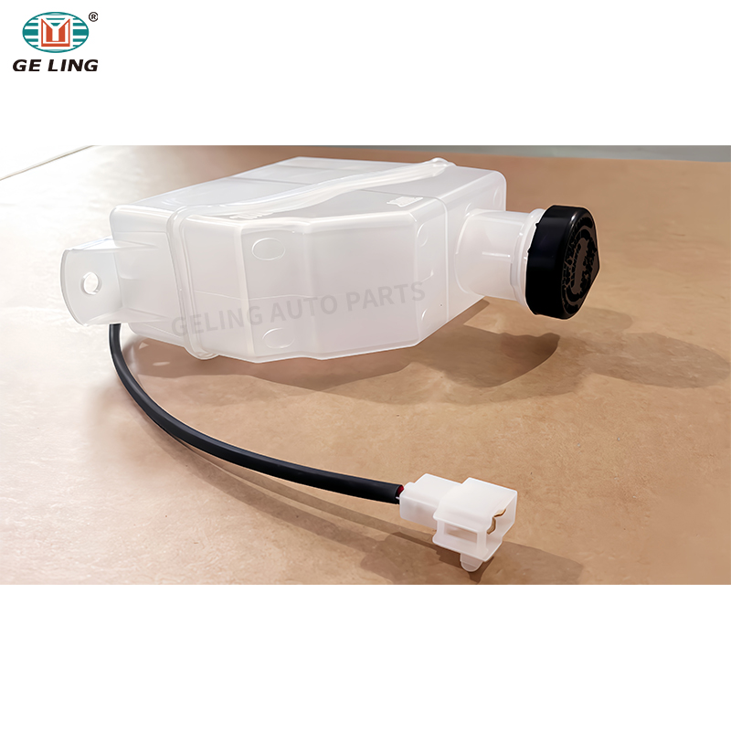 GELING Auto Parts Brake Oil Pot for Mitsubishi Canter 2005