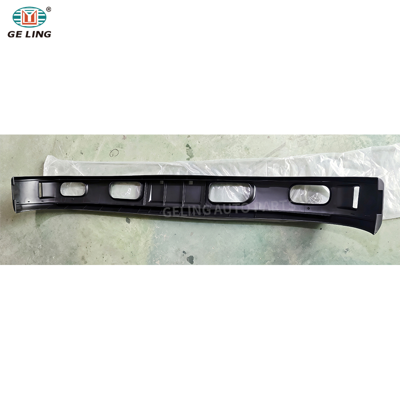 Car Accessories Narrow Front Plastic Bumper With Fog Lamp Hole for Mitsubishi Canter 1993-2002