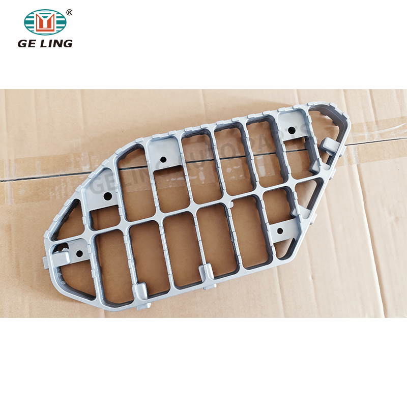 GELING Car Parts Lower Pedal For Isuzu Heavy Truck