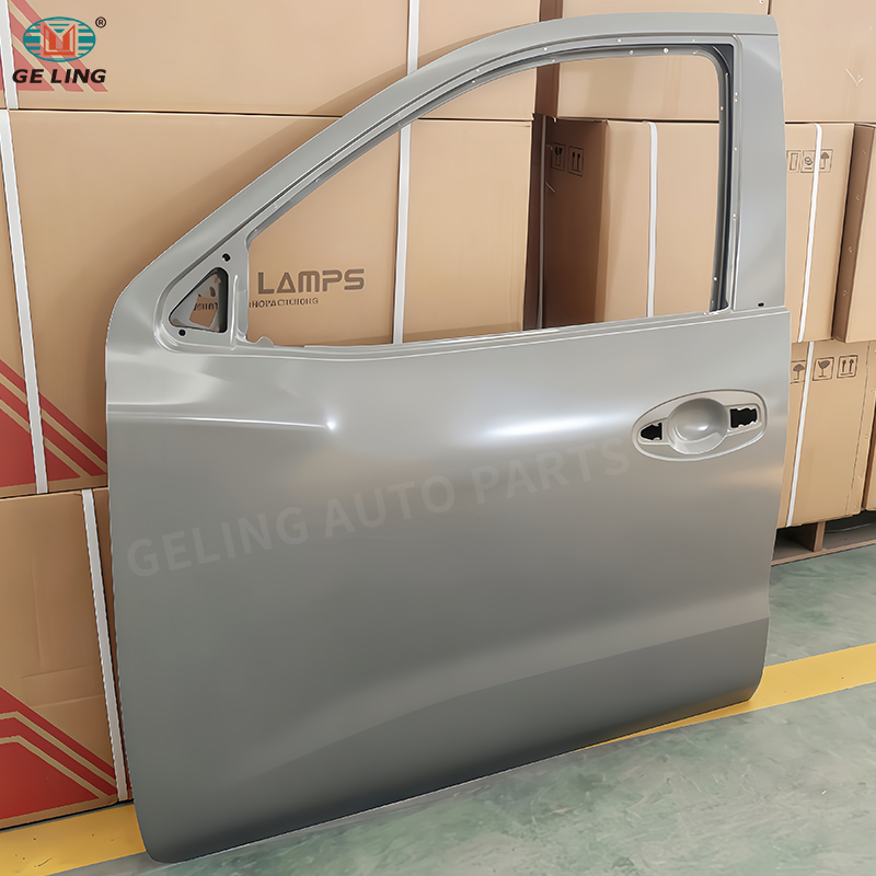 Car Accessories Front Door for Nissan Navara 2015