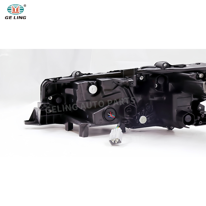 Led Headlight Head Lamp 8475265348 or 8148226070 for Toyota Hilux Travo 2026