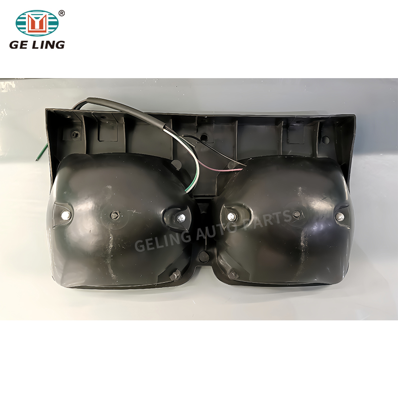 Manufacturer Rear Light Tail Lamp Universal Truck LED Taillight for Mitsubishi Canter 1986 1991